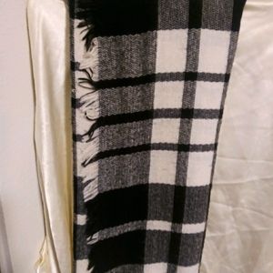 Old Navy Nice Soft Scarf